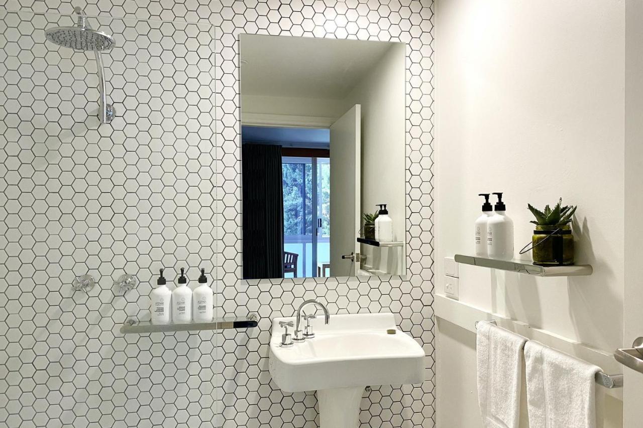 Bay Breeze Boutique Accommodation Batemans Bay Esterno foto