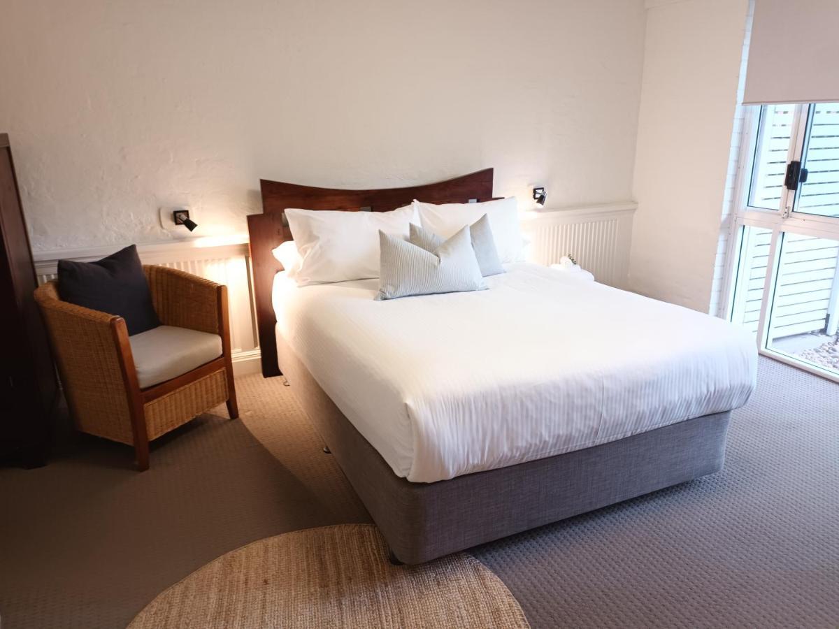 Bay Breeze Boutique Accommodation Batemans Bay Esterno foto