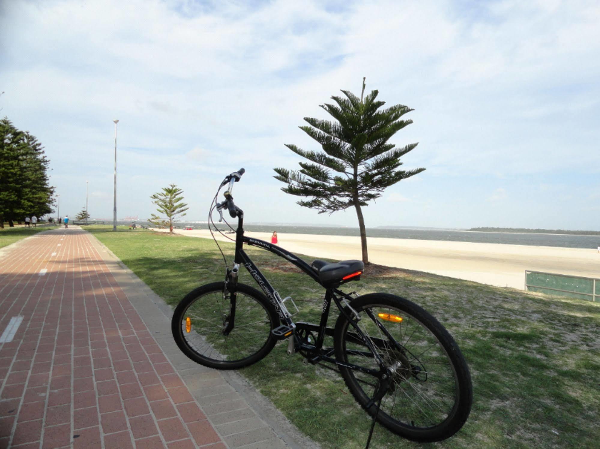 Bay Breeze Boutique Accommodation Batemans Bay Esterno foto